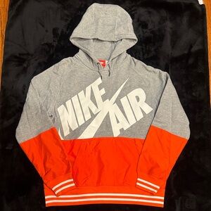 “Vintage” worn only once like new - Nike Air Gray and Orange Pullover